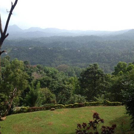 Mowbrey House Otel Kandy Dış mekan fotoğraf