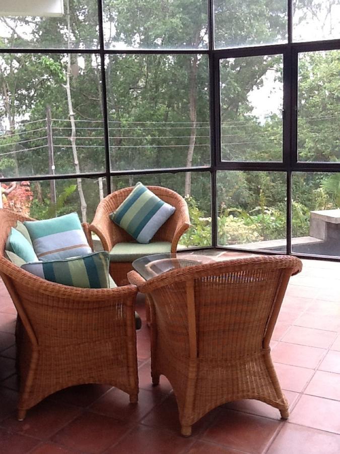 Mowbrey House Otel Kandy Dış mekan fotoğraf